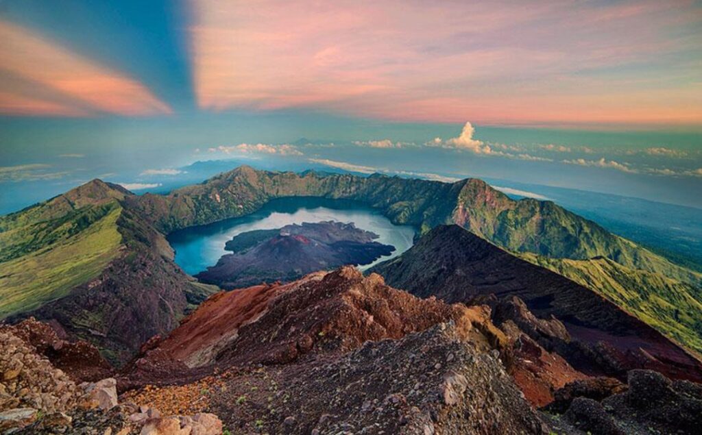 MOUNT RINJANI TREKKING LOMBOKJUDUL H1 111441